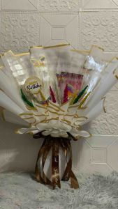 BIG MONEY BOUQUET PERFECT GIFT FOR ALL OCCASIONS (Card Dried Flower Butterfly Light)