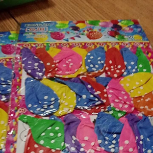 Balon Totol Polkadot: Desain Unik & Pilihan Terbaik untuk Anak-Anak & Acara