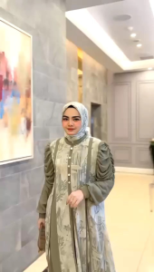 GAMIS TERBARU SYARI SYARI TRENDI BRANDED PRODUK PREMIUM FASHION MODERN MEWAH ELEGAN BAJU DRESS ETNIK MUSLIM BATIK ETNIK VELIA DRESS