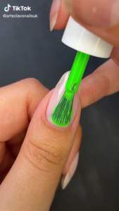 ชุดสี Neon 6สี เม็ดสีแน่นสวย