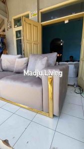 Sofa Tamu List Gold: Desain Modern & Nyaman