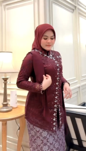 satuset kebaya dasyah kebaya wisuda kebaya pesta kebaya tile kebaya terkini  kebaya model baru