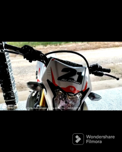 Desain Grafis Motor: Membuat Stiker Decal CRF150 Fullbody