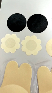 Nipple Self Adhesive Waterproof Hypo-allergenic Sticker 无纺布乳贴隐形防凸点防走光胸贴 隐形乳贴