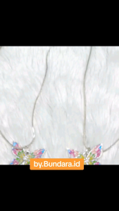 Bundara Acc-1372 Korean style Kalung titanium fashion rantai wanita silver motif kupu kupu rainbow cantik