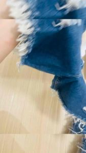 กางเกงยีนส์ขาสั้น