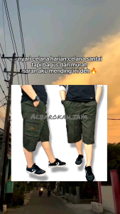 celana pendek cargo 7/8 celana pria di bawah lutut santai dan harian