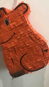 Pinata đập kẹo Capibara