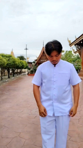 แยกเสื้อขาวโ​อ​โม่​คอจีนชาย​ แขนสั้นแขนยาว