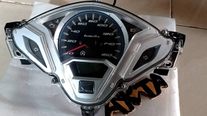 Speedometer Honda Vario Tecno 125: Fungsi Normal & Aksesori Motor Honda