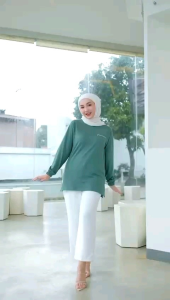 Kaosinn - Atasan Kaos Wanita Nameera basic logo | Lengan Karet panjang | Bahan Katun Combed 20s | Bisa Seragaman