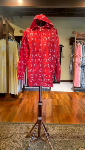 Jacket Hoodie by Dian Pelangi LIMITED EDITION Outfit Jaket Bomber Wanita Casual Cantik Anggun Modis Modern Simple Elegan Mewah Model Korea Terbaru Motif Abstrak Hand Made Kekinian