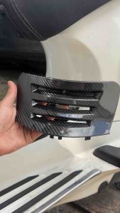 ปิดหัวเทียนVespa sprint 125150 เพียวคาร์บอนแท้