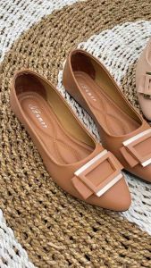 Sepatu Flats Berlin Famor: Sepatu Flats Wanita Dewasa Terbaru Acesori Sol Karet Anti Slip Corean