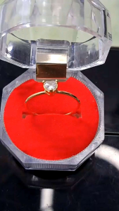 Cincin Wanita Elegan Permata 001