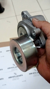 TENSIONER ASST FAN BELT X-TRAIL T30 SERENA C24 ORIGINAL