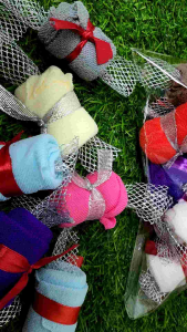 Doorgirft Handkerchief Perkhawinan Gift / 10 Pcs Per Pkt Souvenir Doorgirft Perkhawinan / Wedding Gift Perkhawinan Decoration / DIY Decoration Perkhawinan / Souvenir Doorgirft / Wedding Gift.