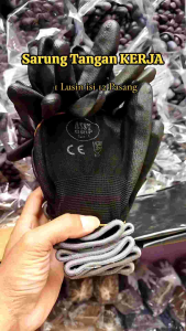 Sarung Tangan Comet Hitam 1 Lusin/ 12 Pasang Serbaguna Cocok Untuk segala jenis sesuatu pekerjaan seperti otomotif berkebun dan lain lainnya sarung tangan ini dilengkapi karet yang elastis membuat tangan dan genggaman yang nyaman enak saat digunakan beker