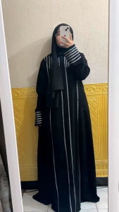ABAYA JETBLACK ~BINARAA~ KOMBINSI LIS DAN PAYET DI BAGIAN DADA MEWAH & ELEGAN WANA HITAM PEKAT Berbahan jetblack Otoman
