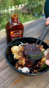 ซอสก๋วยเตี๋ยวแห้ง ณ ลานนา เข้มข้น ครบรส หอมพริกคั่ว มี อ.ย ขนาด300ml.