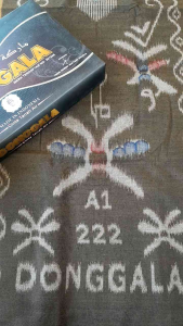 SARUNG DONGGALA  KATUN DEWASA.