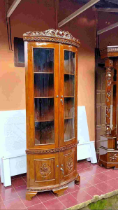 Almari Pajangan Pojok/Sudut Kayu Jati