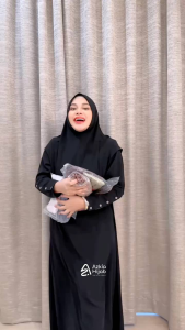 Bergo Yasmeen oleh Azkia Hijab ukuran L (syari)