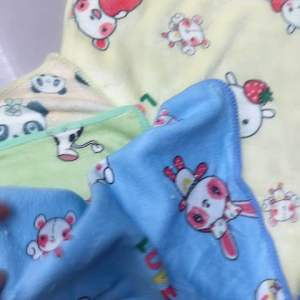 ผ้าเช็ดหน้านาโนหนานุ่มฟูซับน้ำอย่างดีเอาไว้กระเป๋าใด้ขนาด12x12