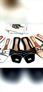 Sandal Wanita Terbaru: Desain Nyaman dan Rekomendasi Model