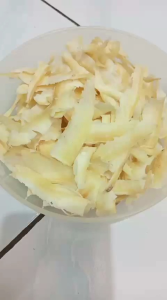 cemilan Balung kuwuk/ceriping singkong mentah 90 gr
