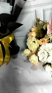 Buket Bunga Kawat Bulu: Free Kartu Ucapan & Packing Dus Gratis