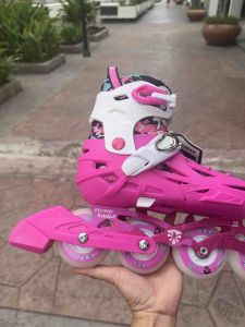 Giày Patin Flying Eagle Q8 - 8 bánh phát sáng tặng phụ kiện bảo hộ