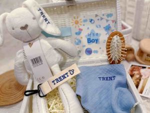Personalized Baby gift set embroidery engrave unique gift ideas