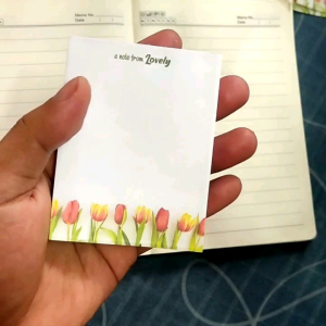 Customized Floral Notepad Memo Pad – Personalized Name – 50 Sheets | Tulip Design | Pocket Notes for School Office Gifts
