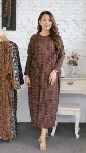 เดรส คนอ้วน ชุดเดรสไซส์ใหญ่ อักขาม 38-56 ซึ่งเป็นทรงโอเวอร์แบบ ชุดขนาด 12 ครั้ง ทำให้ผ้าเด้งไอทีวายมีความชับชับและคุณค่า