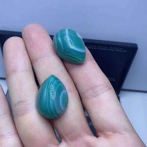 255-CẢ 2 VIÊN ĐÁ MÃ NÃO SỌC XANH ( THIÊN NHIÊN ) KHÔNG XỬ LÝ.