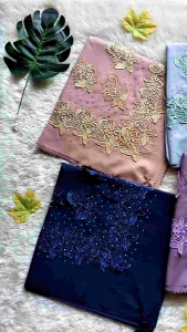 Hijab Renda