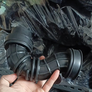 Selang Hawa Suzuki Carry Futura Injecksi