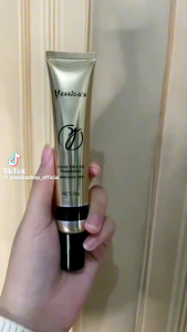 Yessica's Waterproof Foundation Cover Girl Air Moisturize Skin