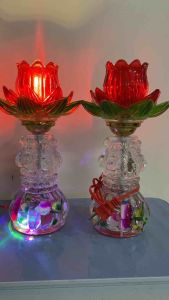 Đèn thờ Phật bằng thuỷ tinh hoa Tuy lip cao 28 cm ( gia 1 chiec) mầu đỏ vàng