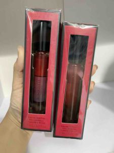 Chai lăn nước hoa victoria hàng cách tay mỹ xịn thơm chất đậm đặc xài rất lâu