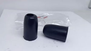 Karet Penutup Lobang Spion Universal: Perlindungan Spion Motor Anda