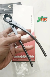 Alat Bonsai Catok Bonsai Ryuga Cembung Medium Carbon RC 08