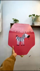 Tutup closet jongkok motif zebra pink berbahan spon karet tebal