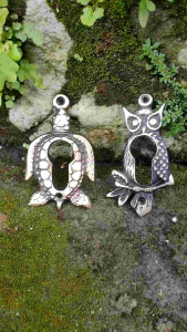 Tutup Lubang Kunci Pintu Kuningan Antik Motif Hewan 2 Pcs