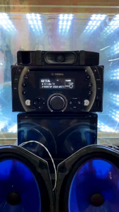 Máy phát nhạc Pioneer DEH-8428zt. đầy đủ tính năng Bluetooth/aux/usb/cd . giành lắp chung cho tất các xe.