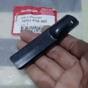 Besi Foot Step Depan Kanan Bar R Main Step Megapro Monoshok Verza 150 Original Honda