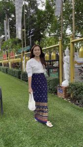 ผ้าถุงเชือกผูกทรงป้าย ผ้าฝ้ายพิมพ์ลาย เย็บสำเร็จพร้อมใส่ ใส่ได้ทุกเทศกาล