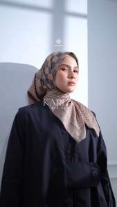 Skyshop Hijab Karla Series By Deenay size 115 X115 cm Bahan Voal Ultrafine kerudung segiempat motif