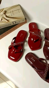 sandal wanita super empuk pariasi rante bawah karet tidak licin model  silang pariasi  gold Zize 36 & 41